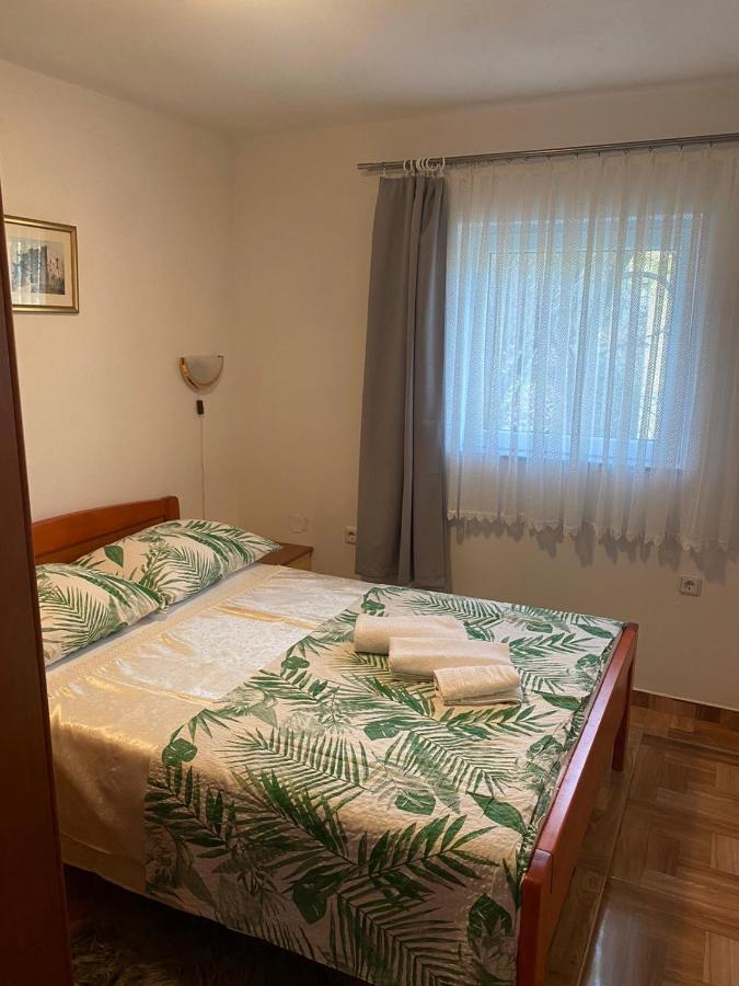 Ferienwohnung App Tony Dramalj Exterior foto